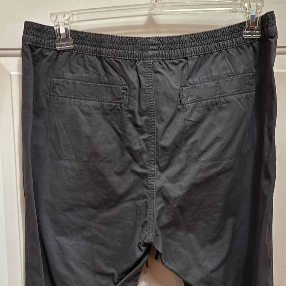 Joggers - Picture 2 of 2